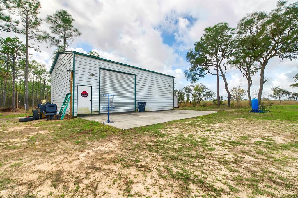 Photo of 5020 W Cardinal Street, Homosassa, FL 34446 (MLS # TB8485851)