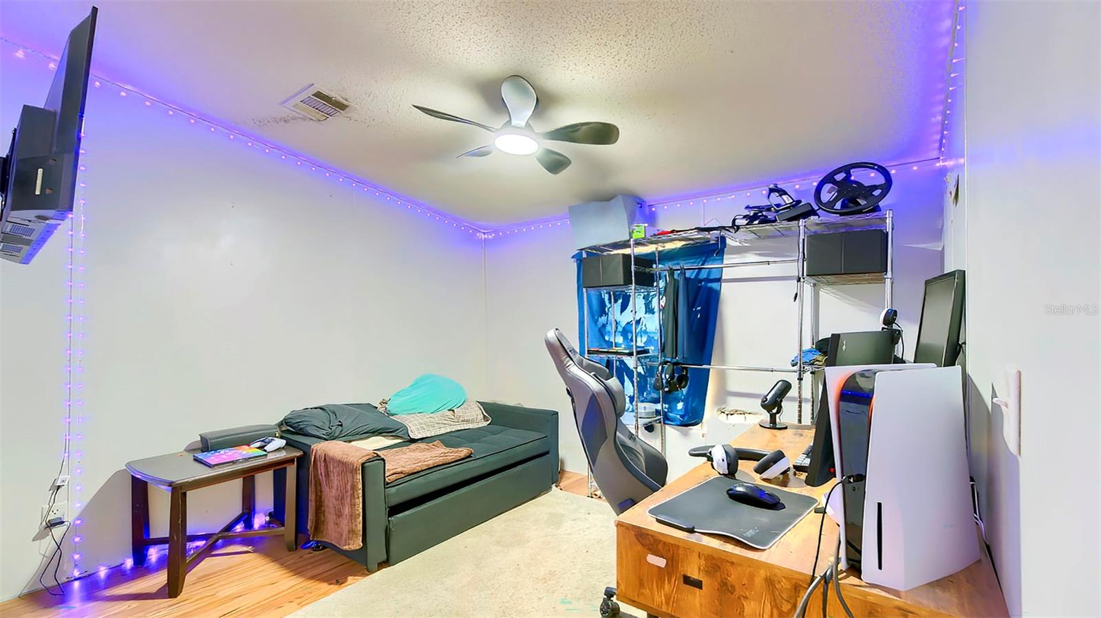 GULF HWY LAND UNIT 07 - Residential