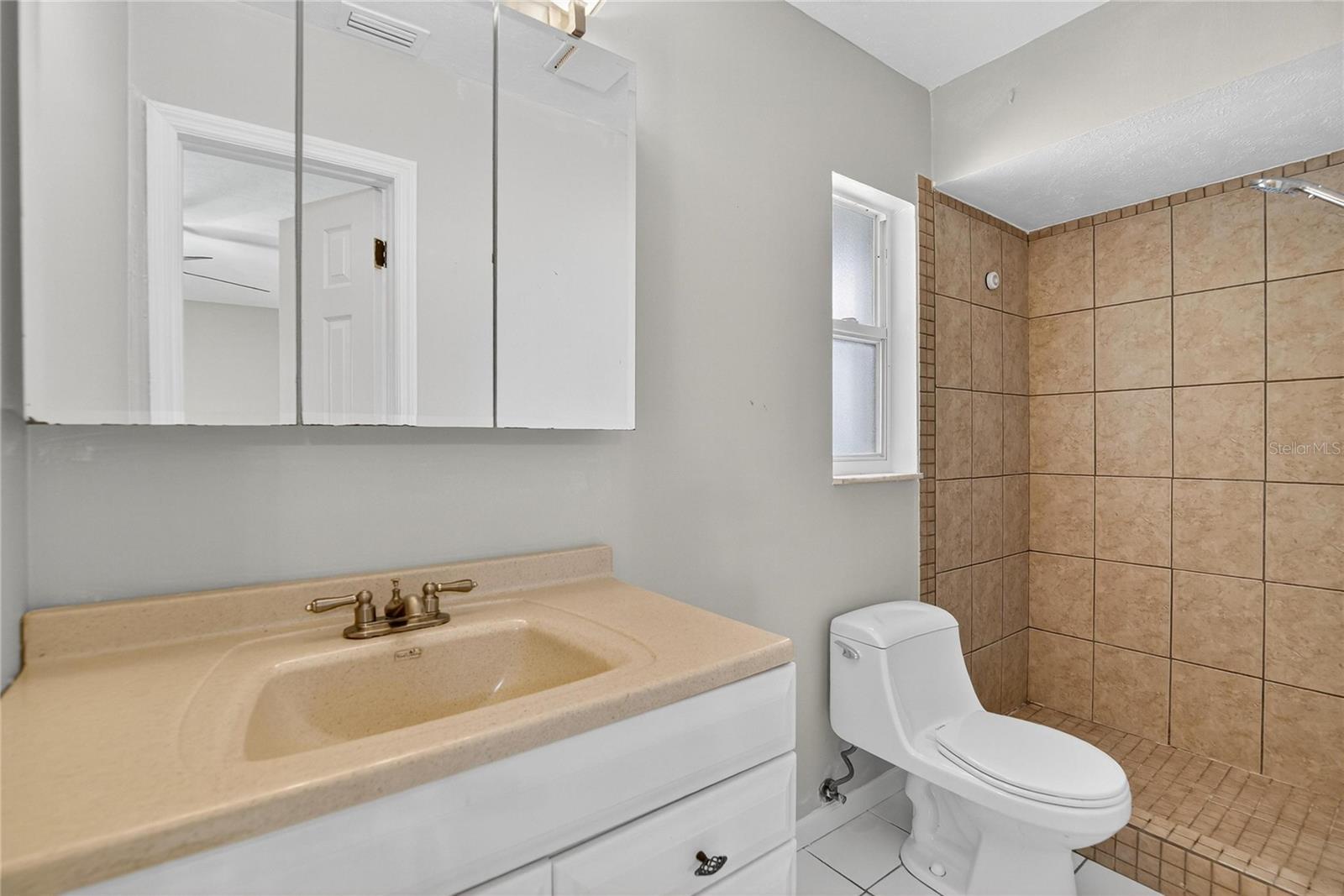 GALLERY GARDENS 4B ADD - Residential