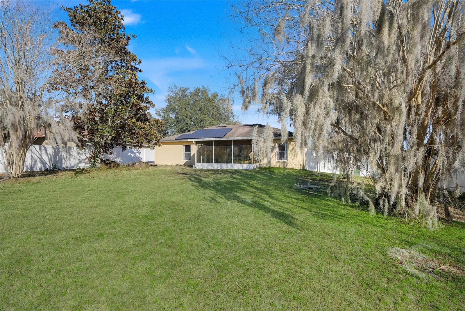 MASCOTTE BAY RIDGE SUB - Residential