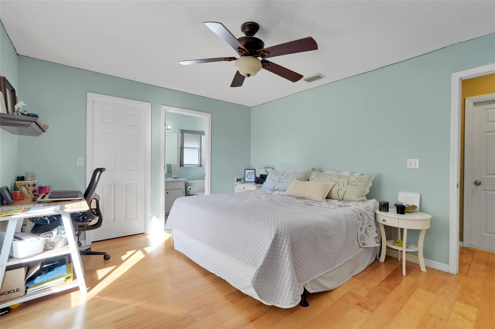 MASCOTTE BAY RIDGE SUB - Residential