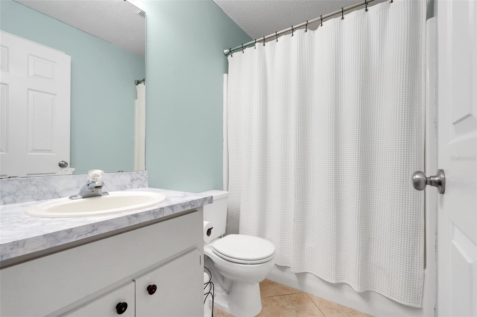 MASCOTTE BAY RIDGE SUB - Residential