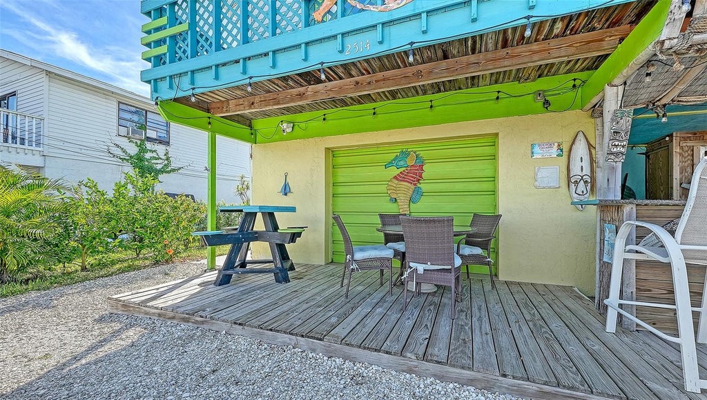 Photo of 2514 Avenue B, Bradenton Beach, FL 34217 (MLS # A4710003)