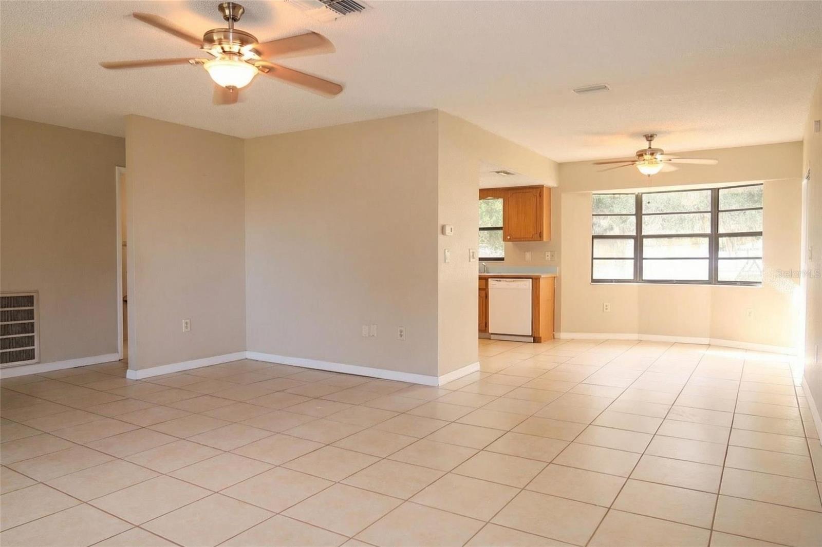 LAKEWOOD - Residential