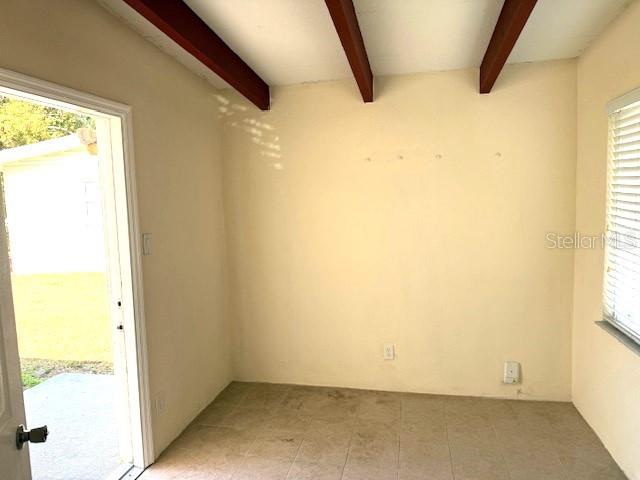 OLDSMAR COUNTRY CLUB ESTATES SEC 2 - Residential Lease