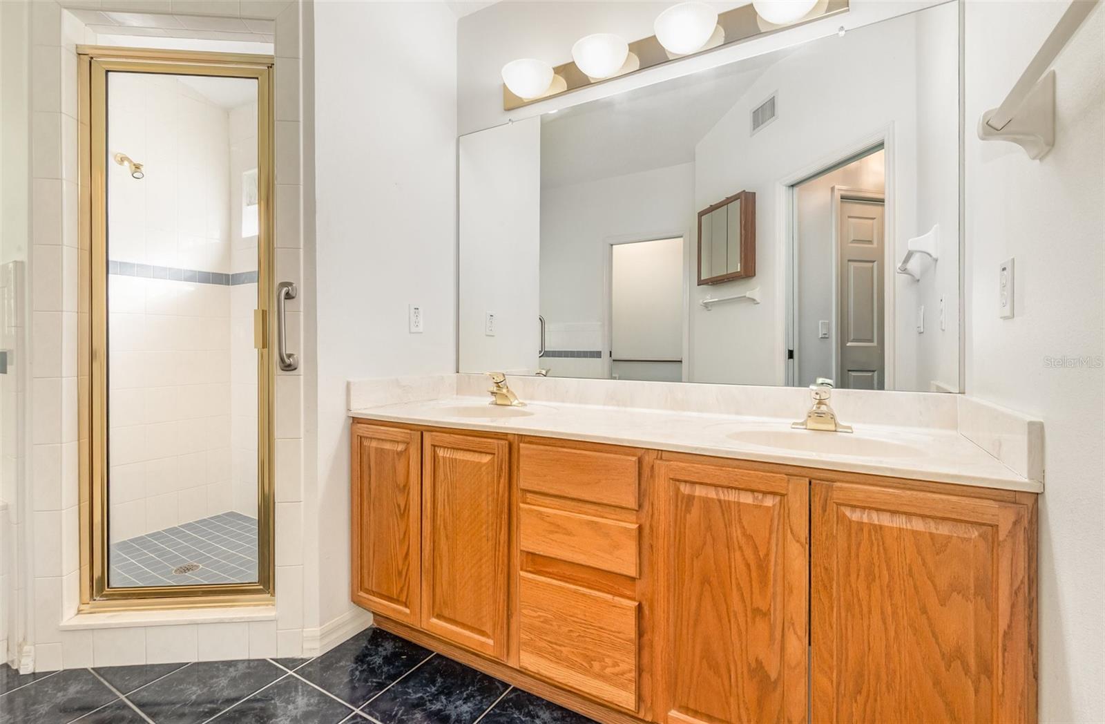 DELAND - Residential