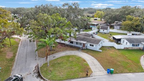 A home in SEMINOLE