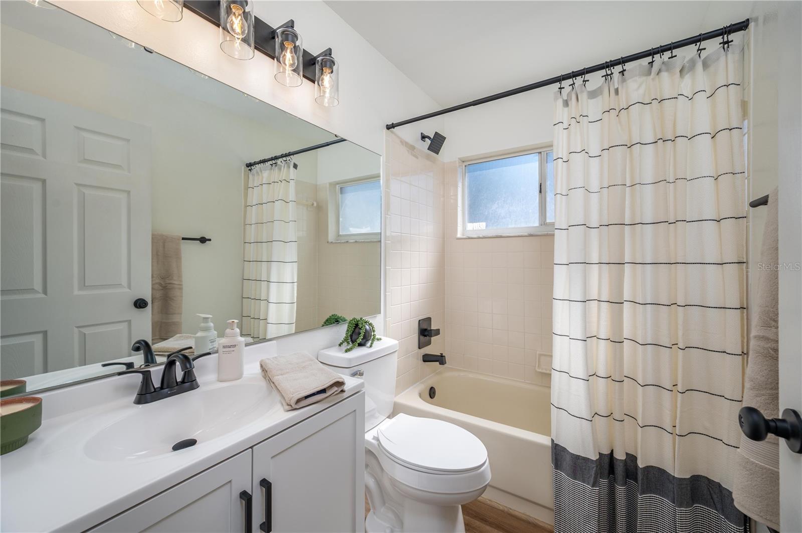 HONEYTREE NORTH - Residential