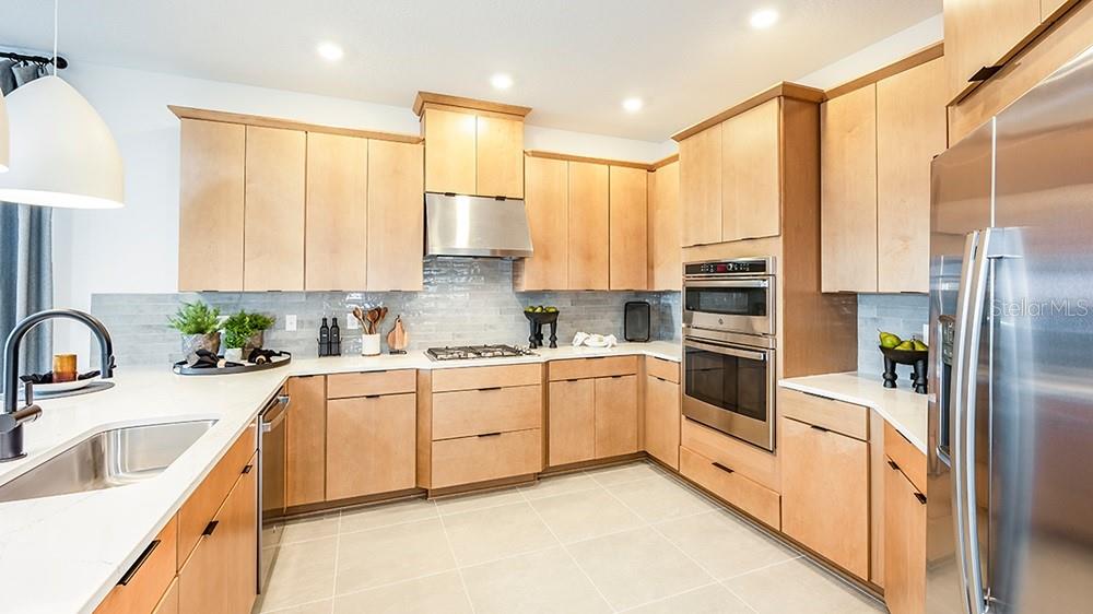 LOCHSIDE - Residential