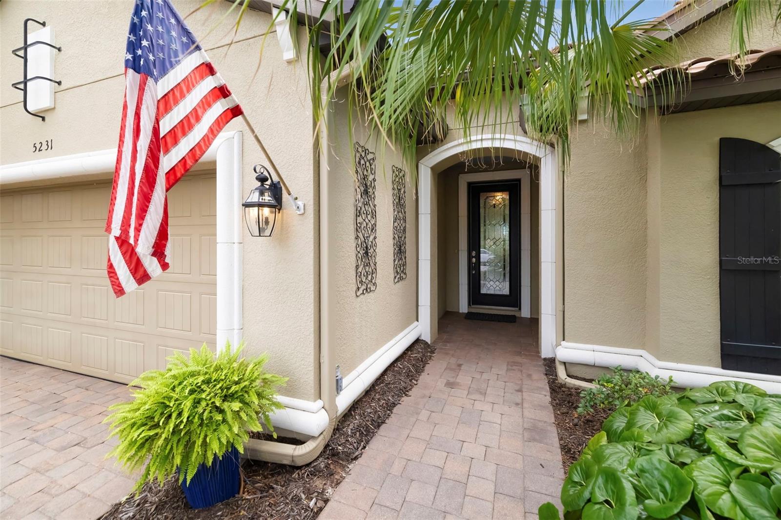 5231 CASTELLO LANE