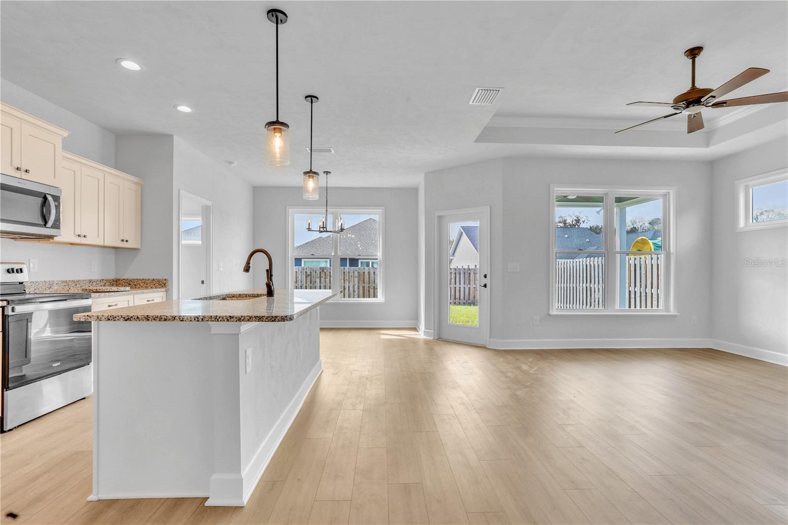 SAVANNAH STATION PH 2B PB 37 PG 95 - Residential