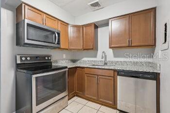 SOMERS C G ADD - Residential Lease