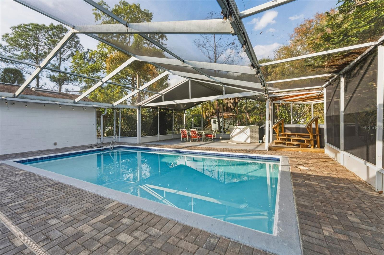 BAY CREST PARK UNIT 01 - Residential