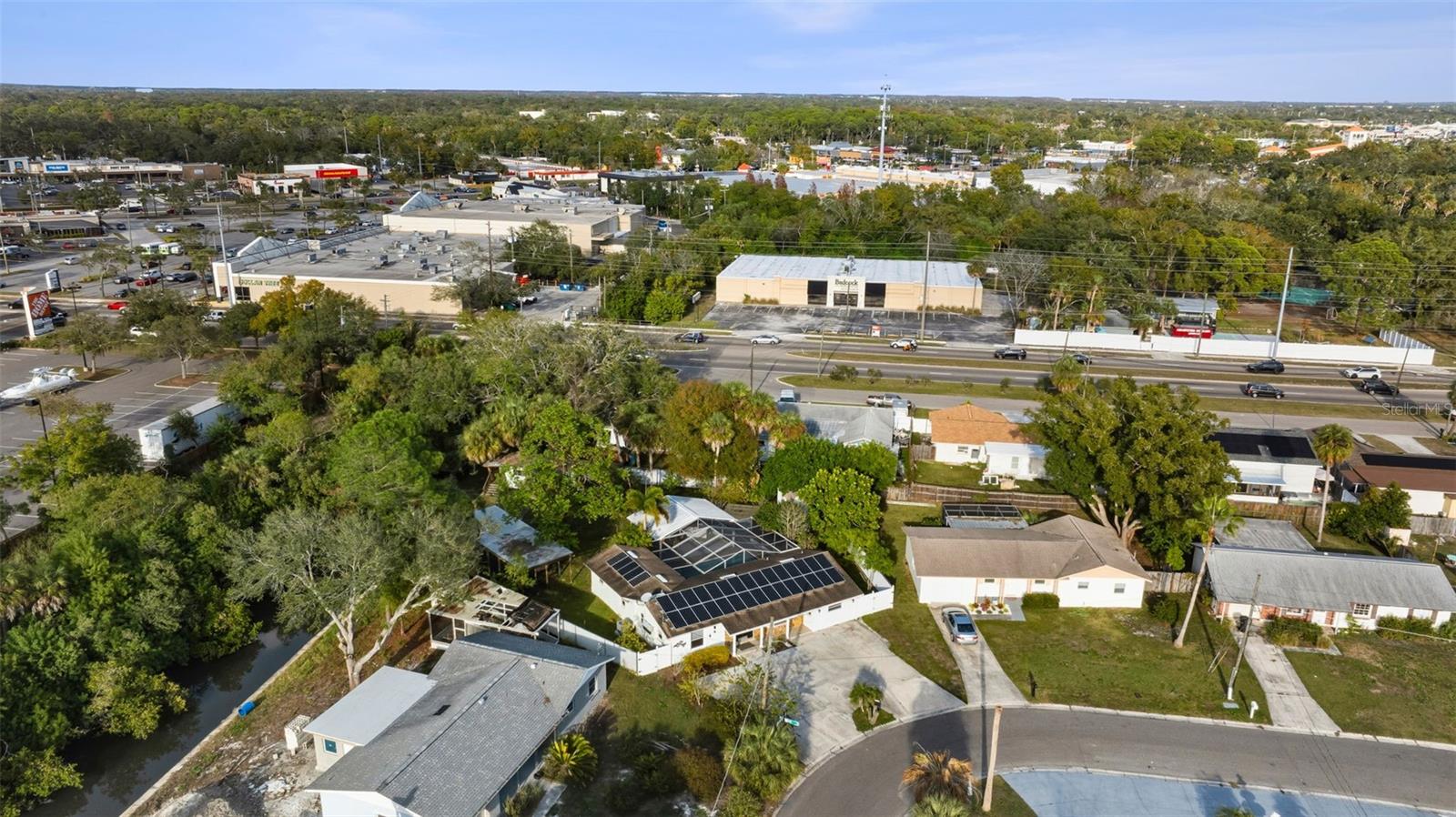 BAY CREST PARK UNIT 01 - Residential