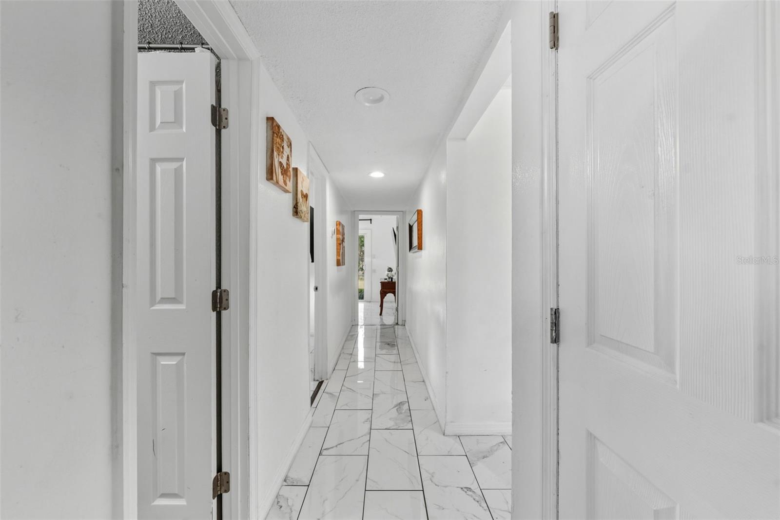 BAY CREST PARK UNIT 01 - Residential