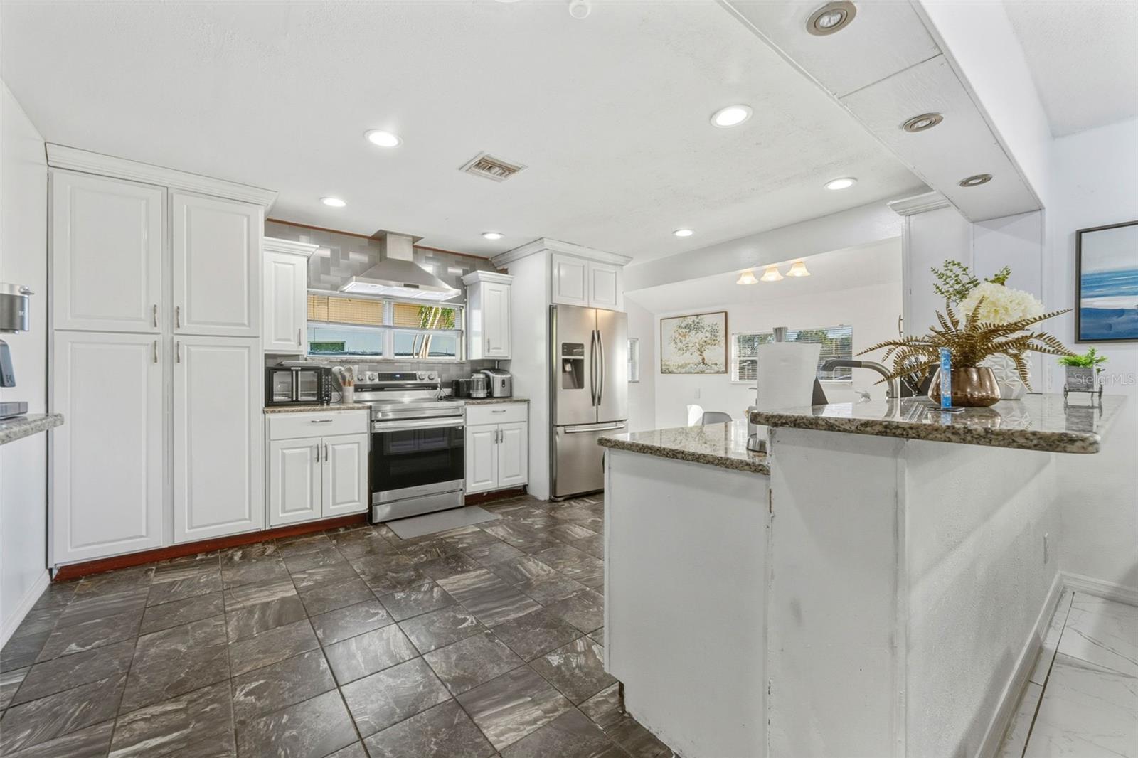 BAY CREST PARK UNIT 01 - Residential