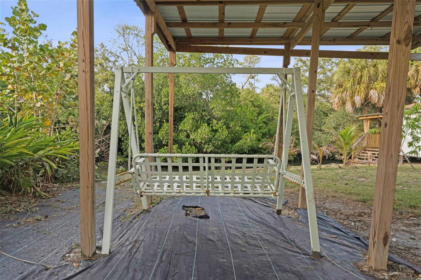 BAY CREST PARK UNIT 01 - Residential