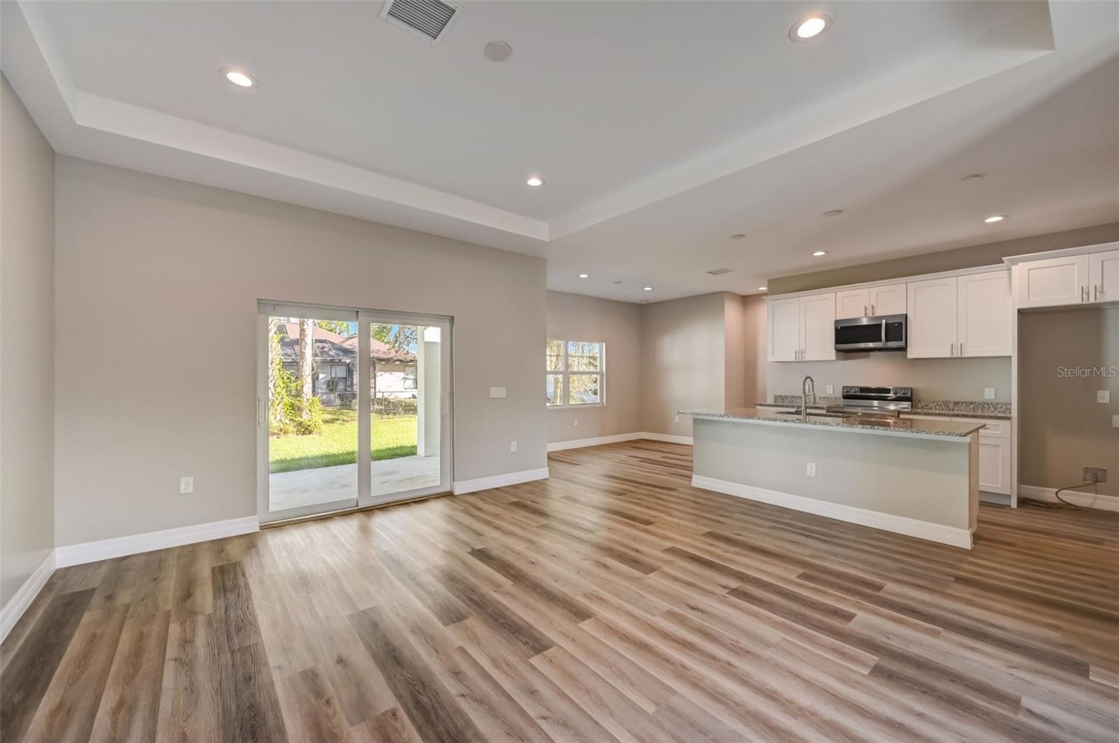 PORT CHARLOTTE SUB 51 - Residential Lease