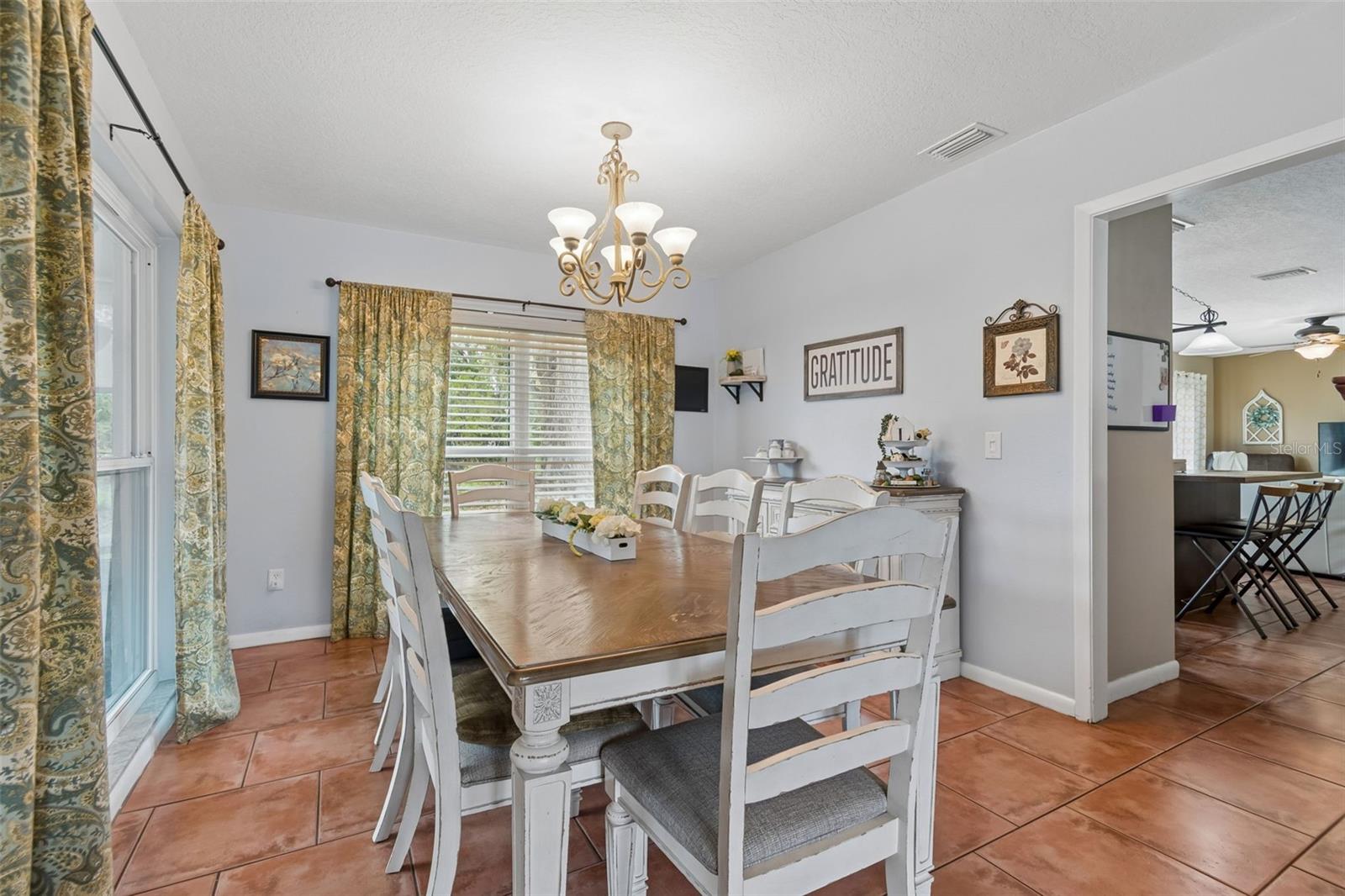 TOWNN COUNTRY PARK SEC 9 UN 08 - Residential