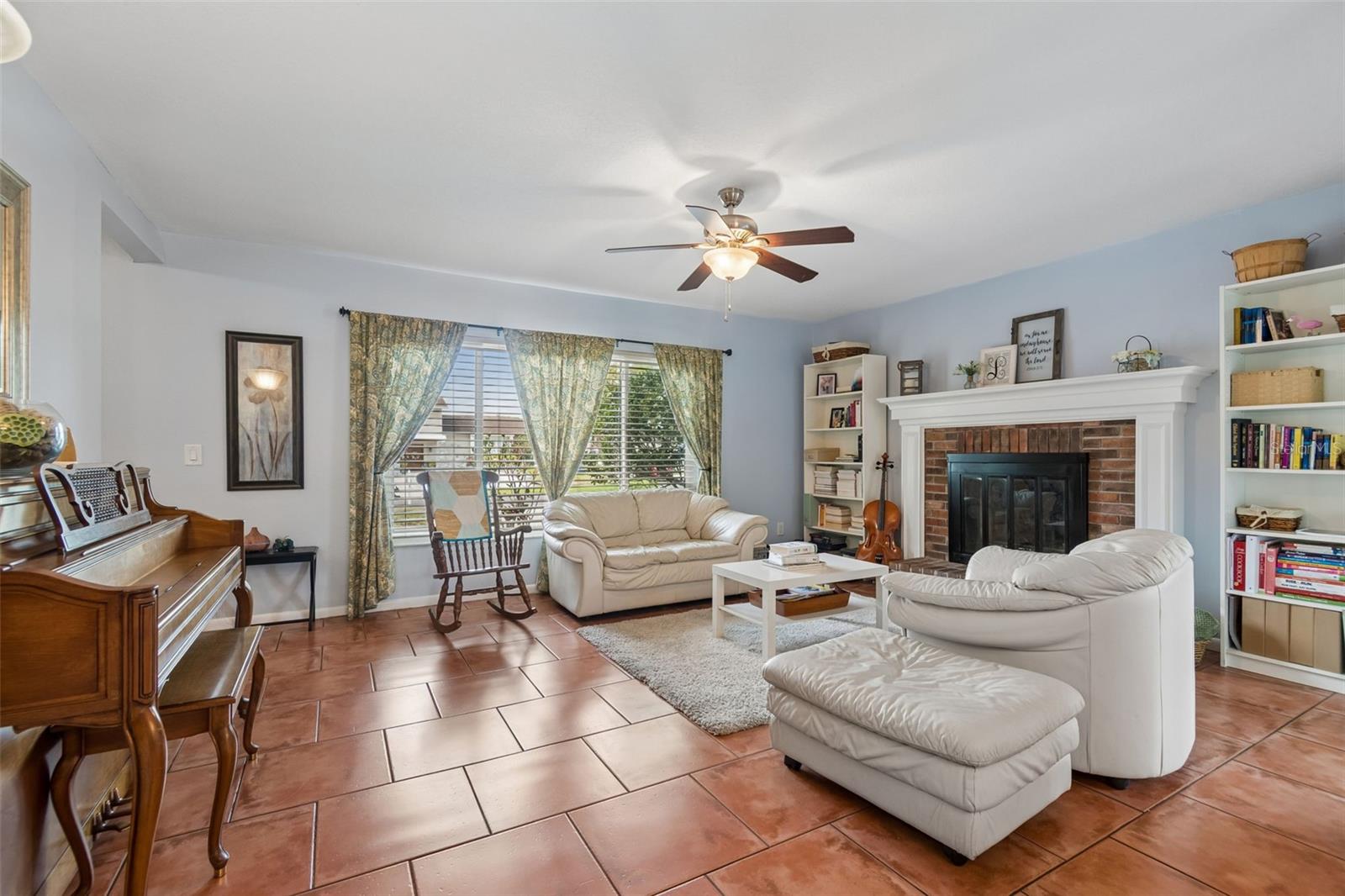 TOWNN COUNTRY PARK SEC 9 UN 08 - Residential