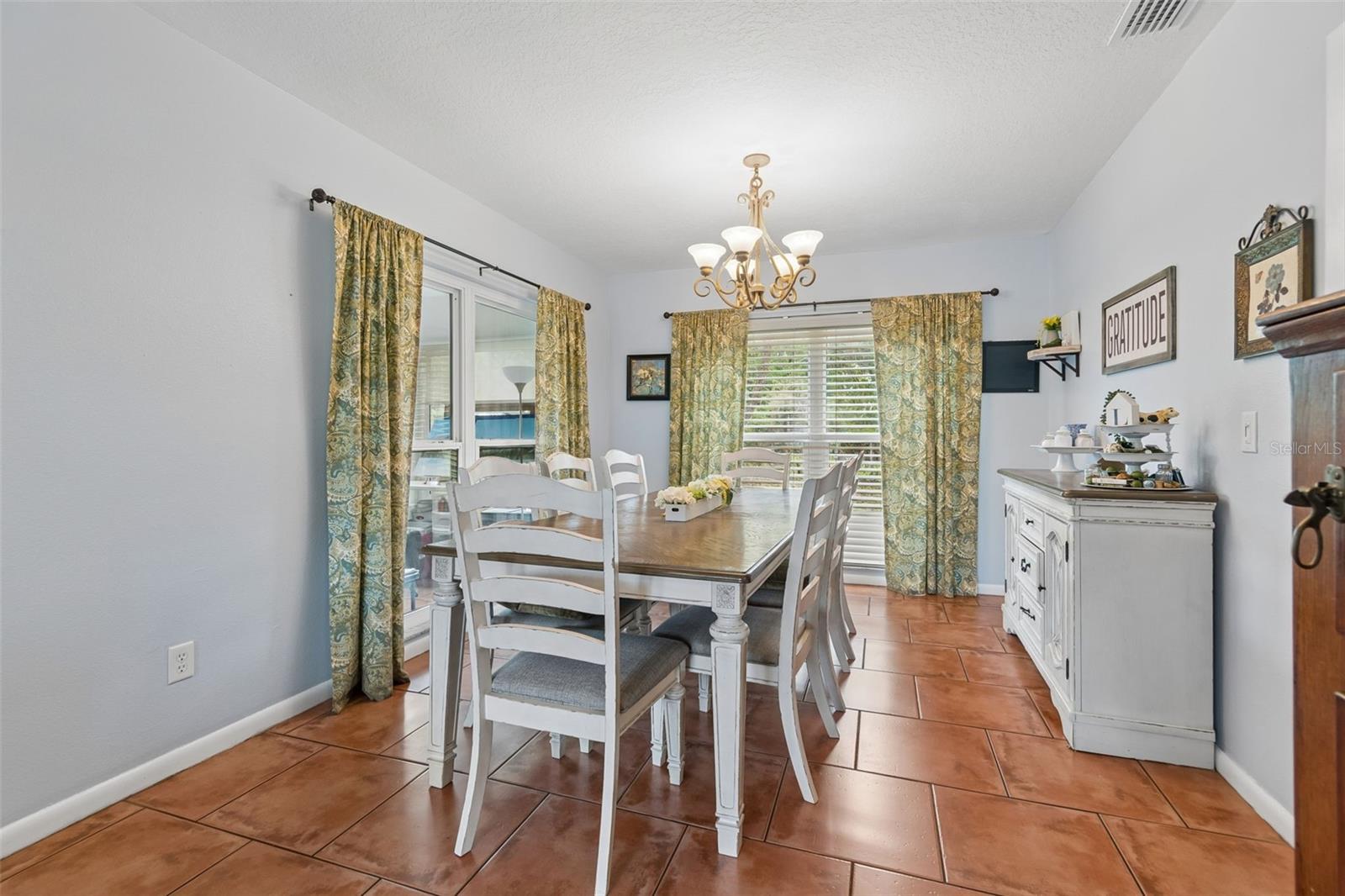 TOWNN COUNTRY PARK SEC 9 UN 08 - Residential