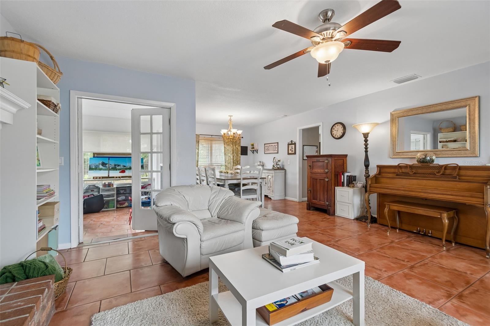 TOWNN COUNTRY PARK SEC 9 UN 08 - Residential