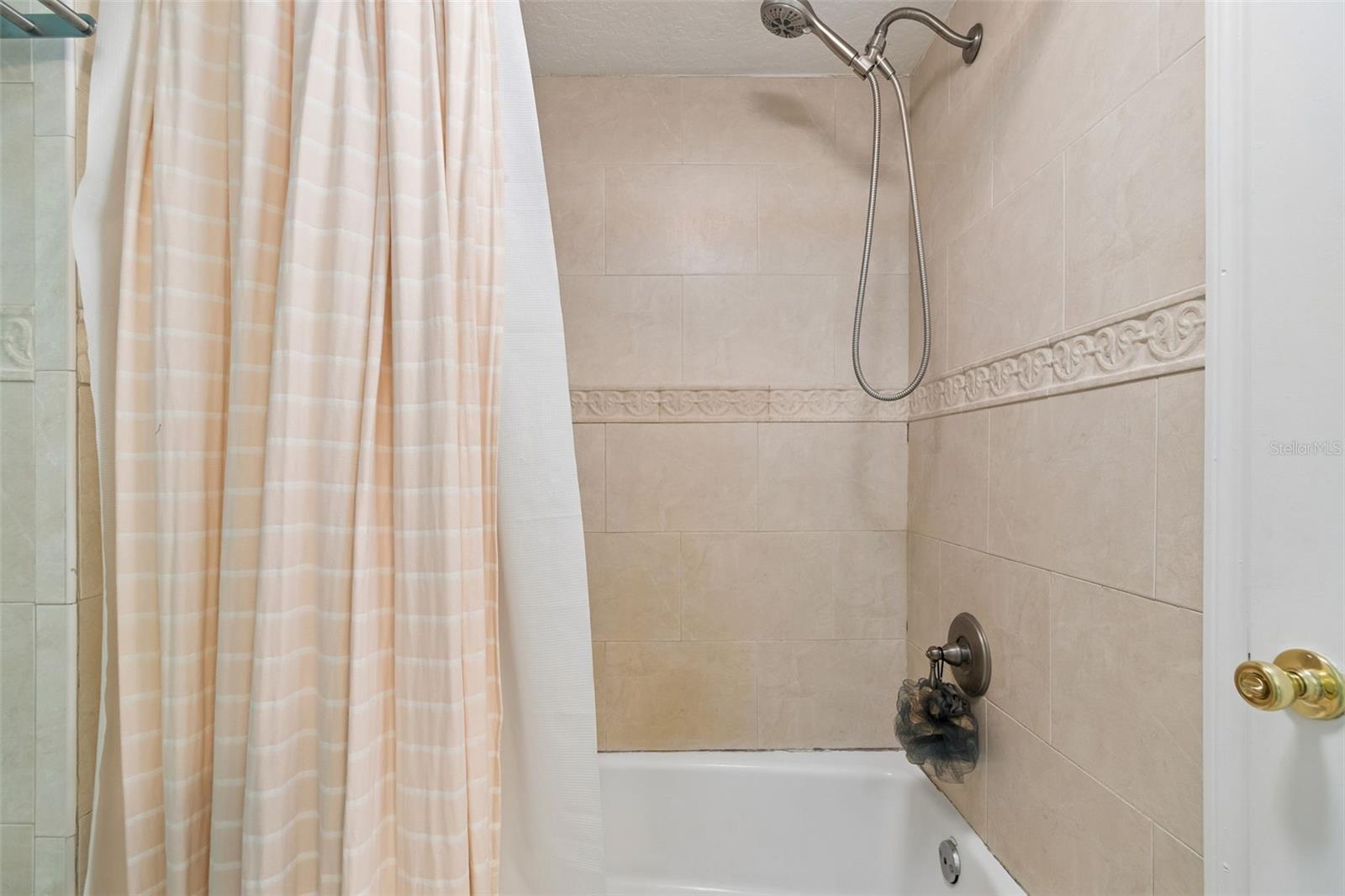 TOWNN COUNTRY PARK SEC 9 UN 08 - Residential