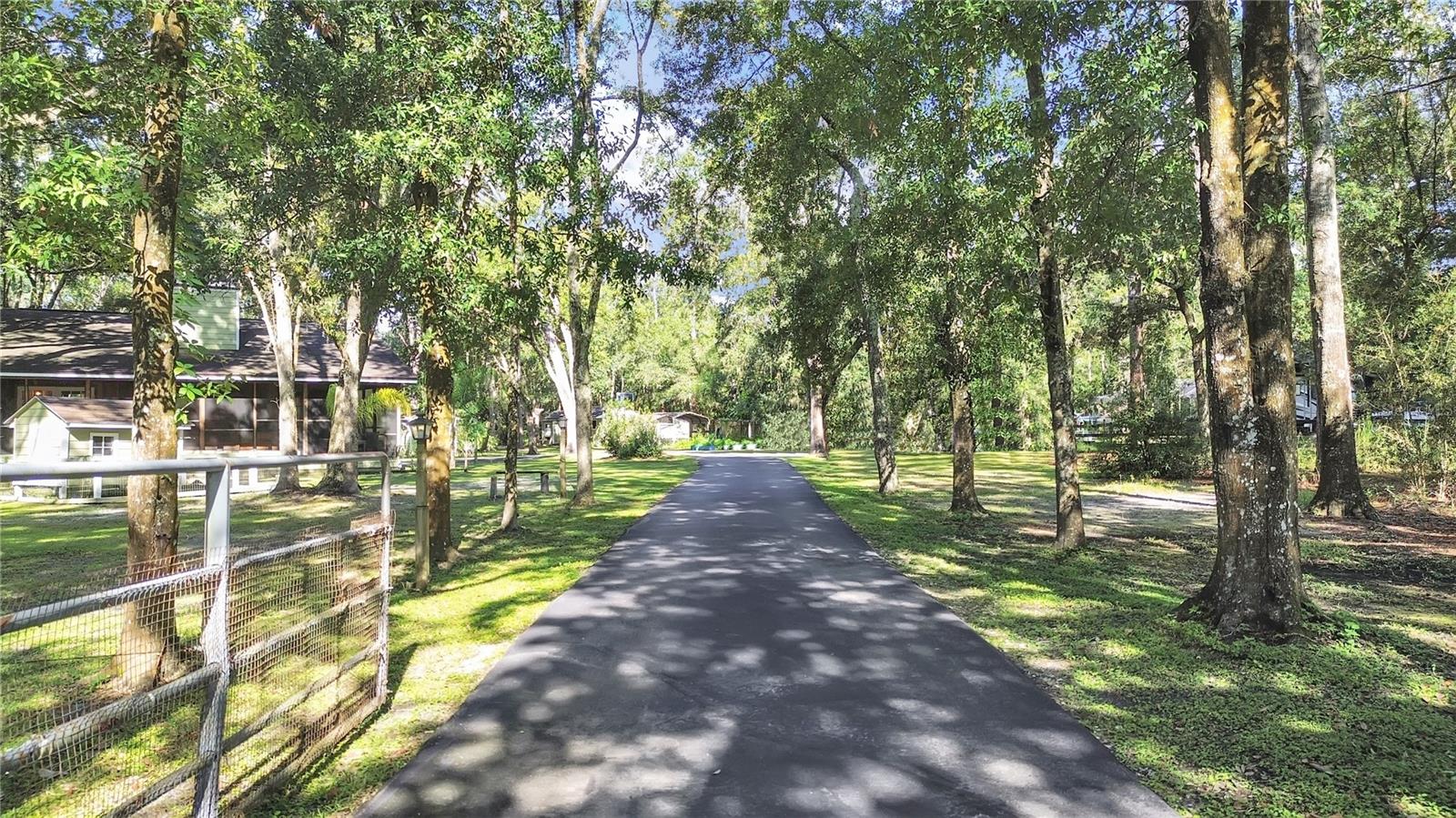 6075 COUNTRY CLUB ROAD