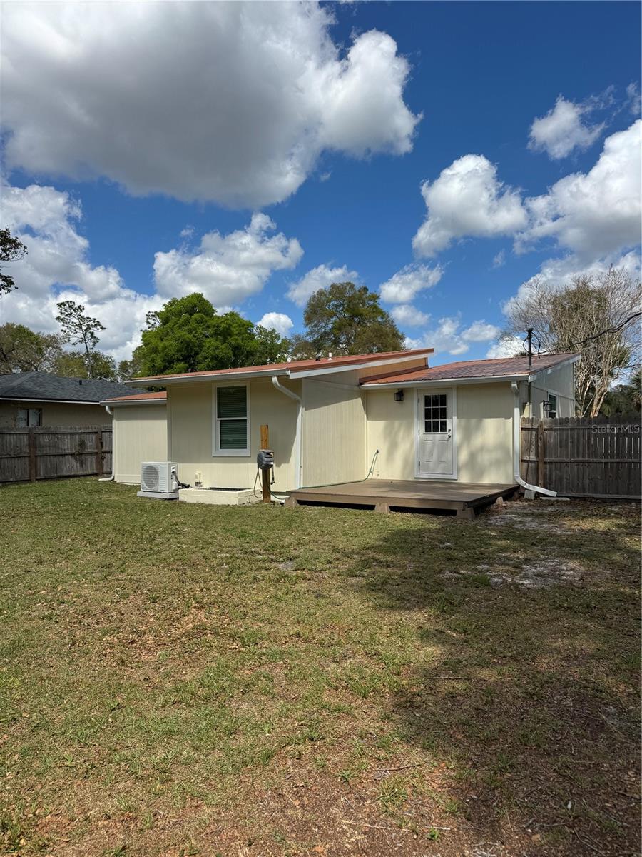 DELTONA LAKES UNIT 42 - Residential