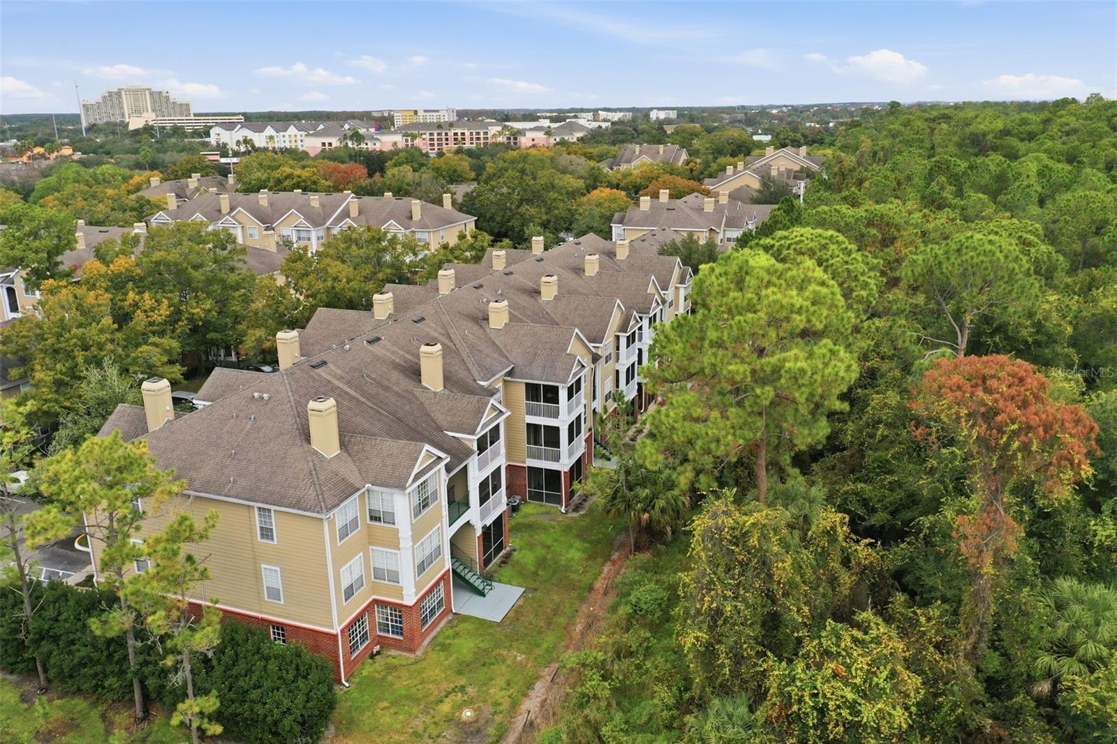 PLANTATION PARK PRIVATE RESIDENCE - Residential