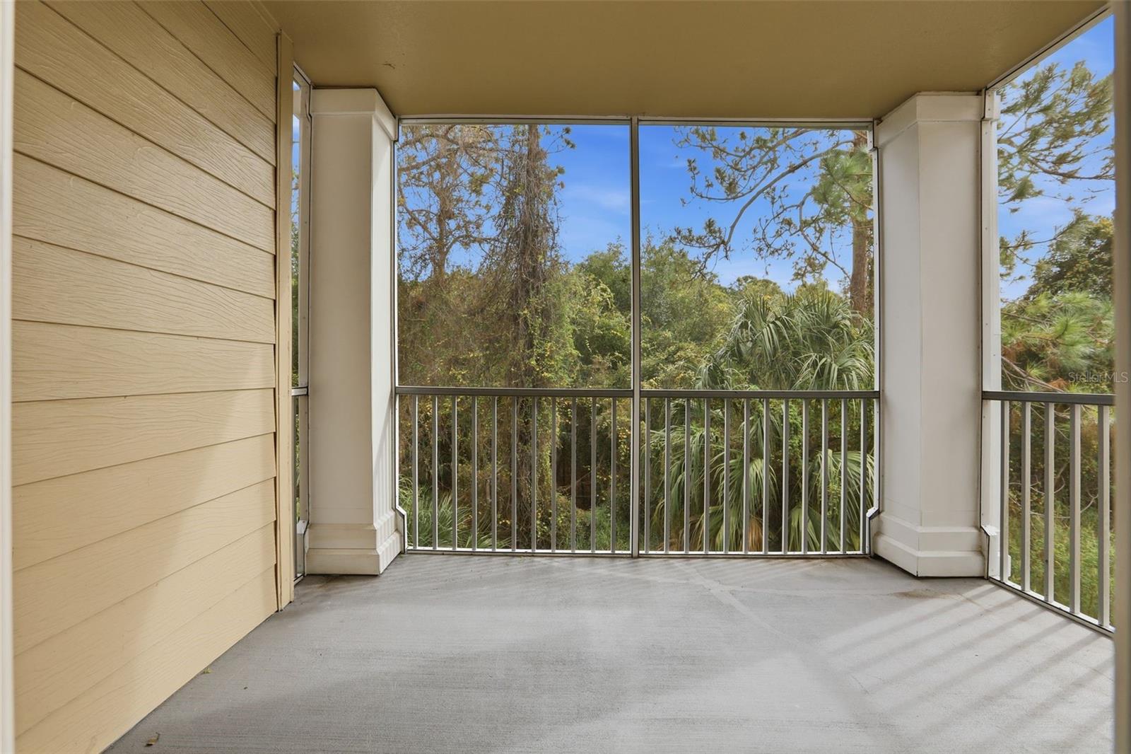 PLANTATION PARK PRIVATE RESIDENCE - Residential