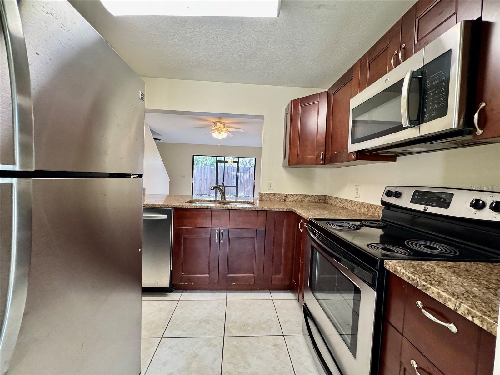 1428 HIGHLAND RIDGE CIRCLE