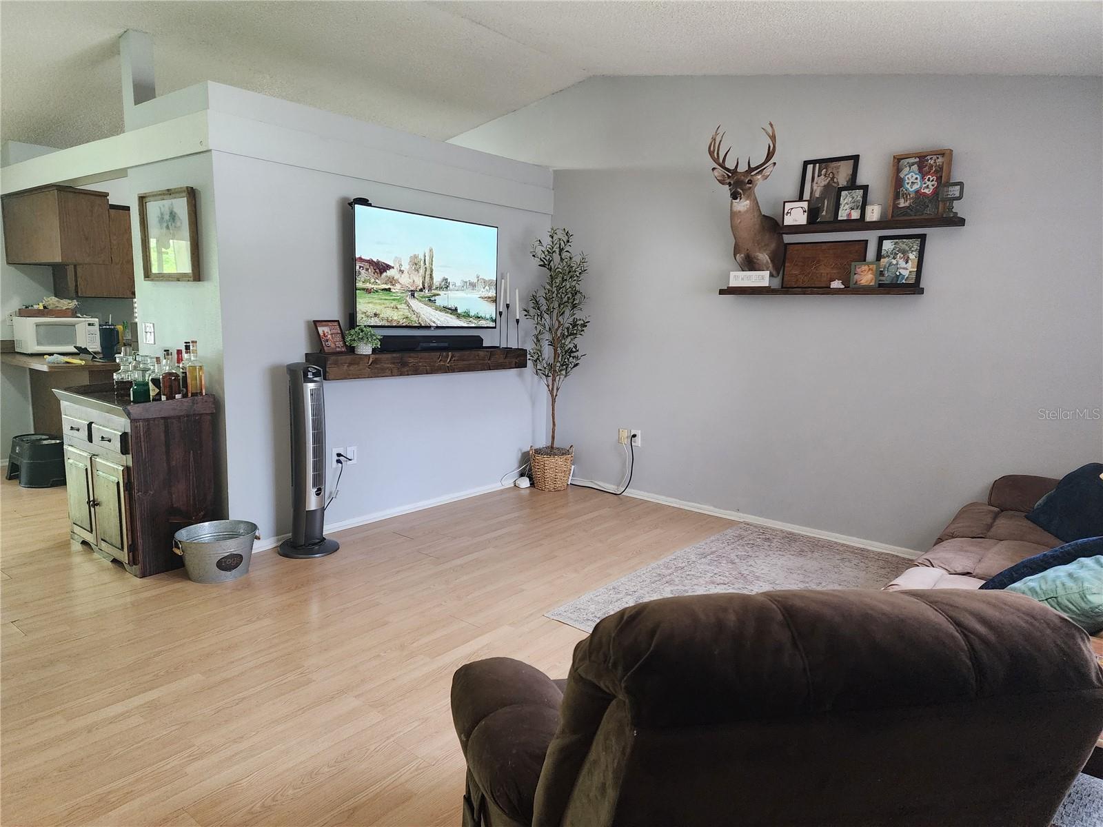 12 CYPRESS DRIVE