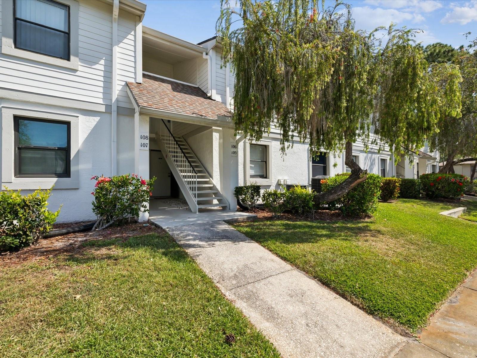 EAST LAKE WOODLANDS, THE MEADOWS CONDO - Residential