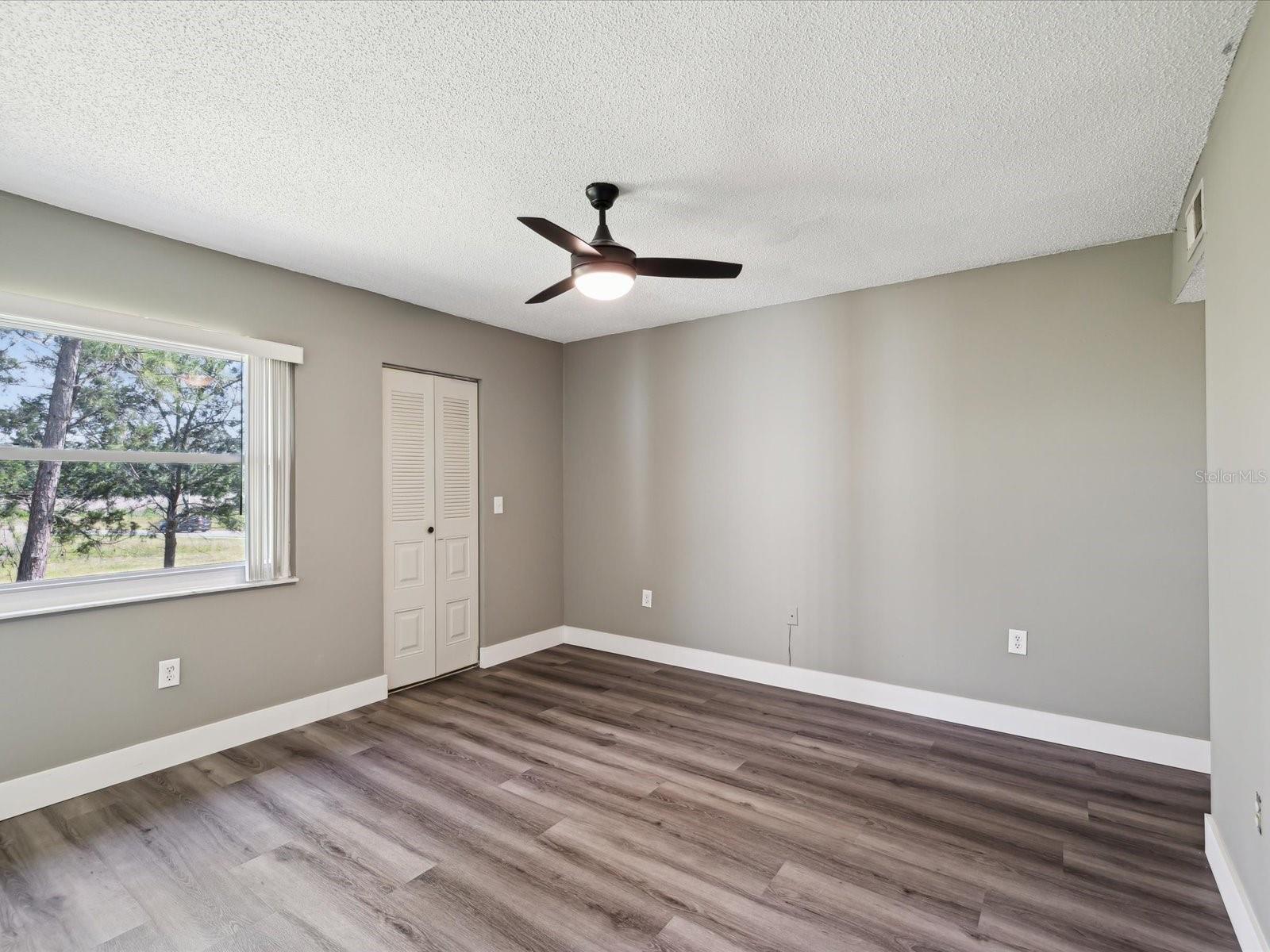 EAST LAKE WOODLANDS, THE MEADOWS CONDO - Residential