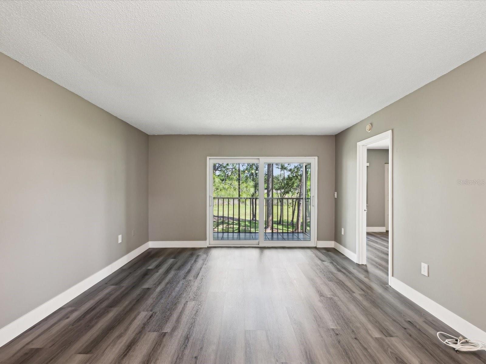 106 MEADOW LANE 106