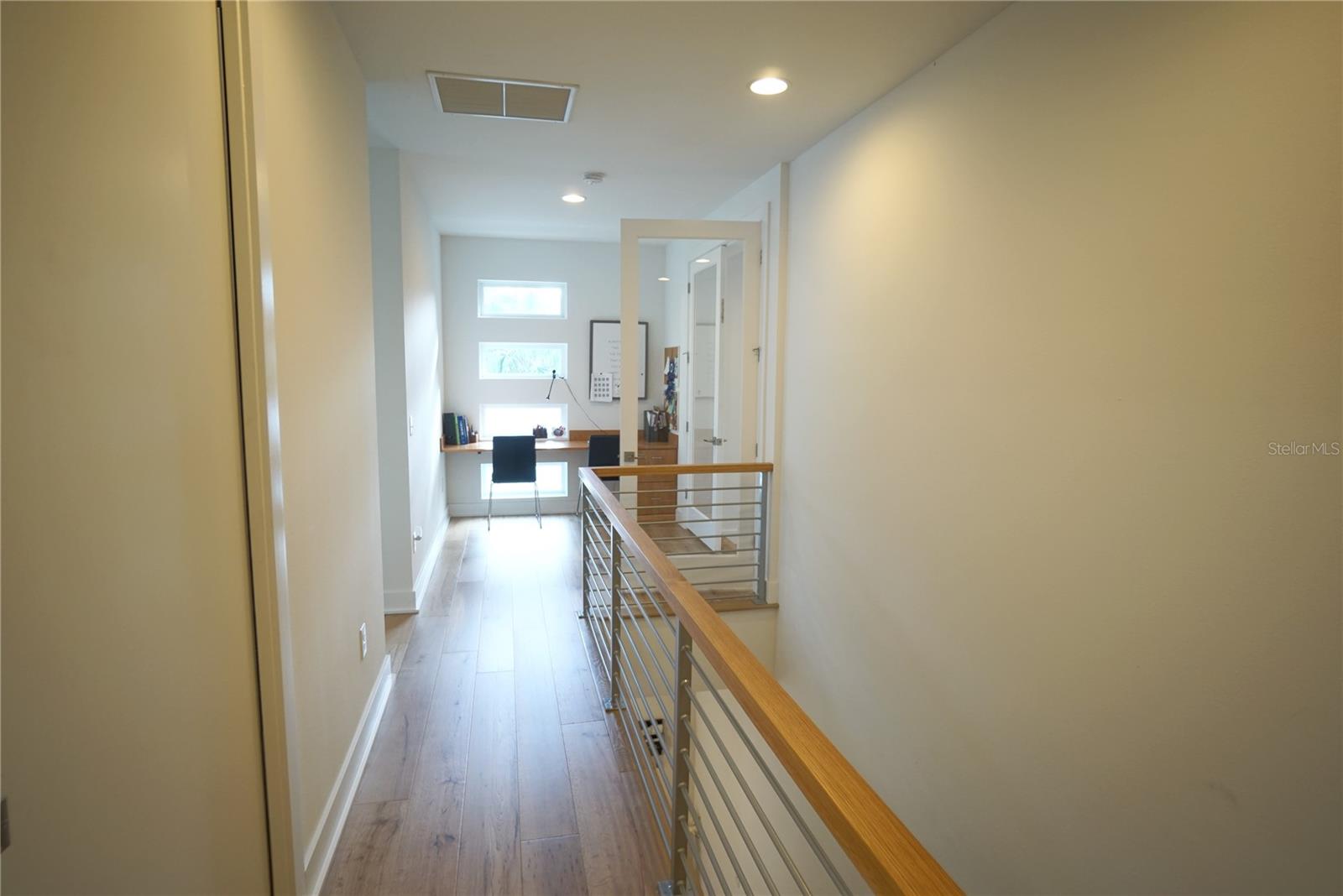 BEACH PARK ANNEX - Residential Lease