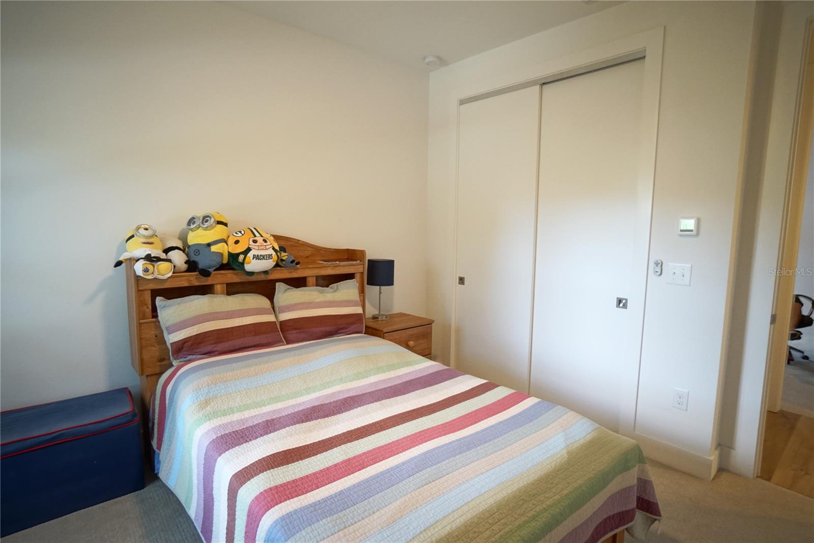 BEACH PARK ANNEX - Residential Lease