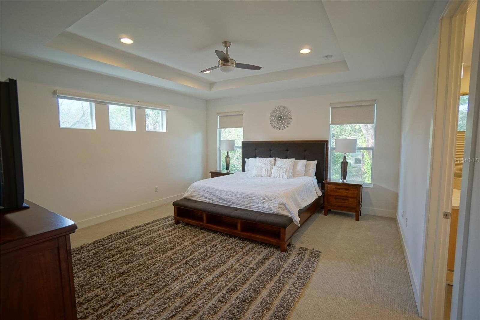 BEACH PARK ANNEX - Residential Lease