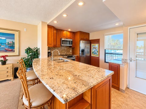 2620 Cove Cay Drive 306, Clearwater, FL 33760