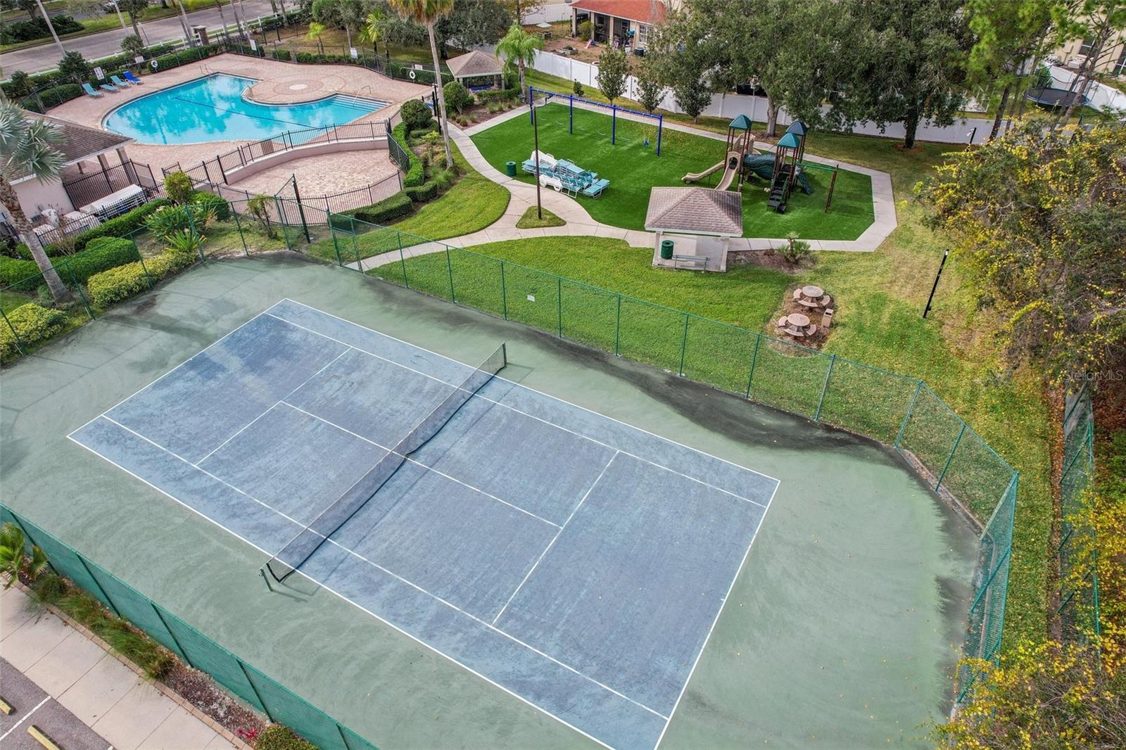 SOUTH FORK - Residential