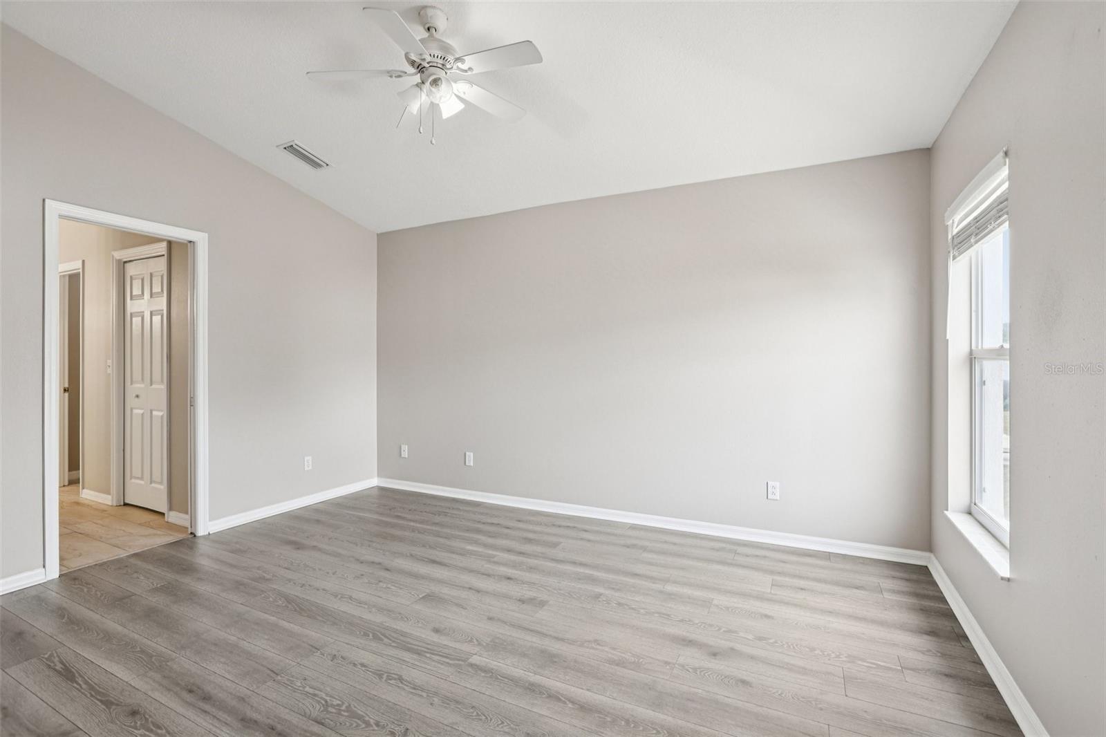 SOUTH FORK - Residential