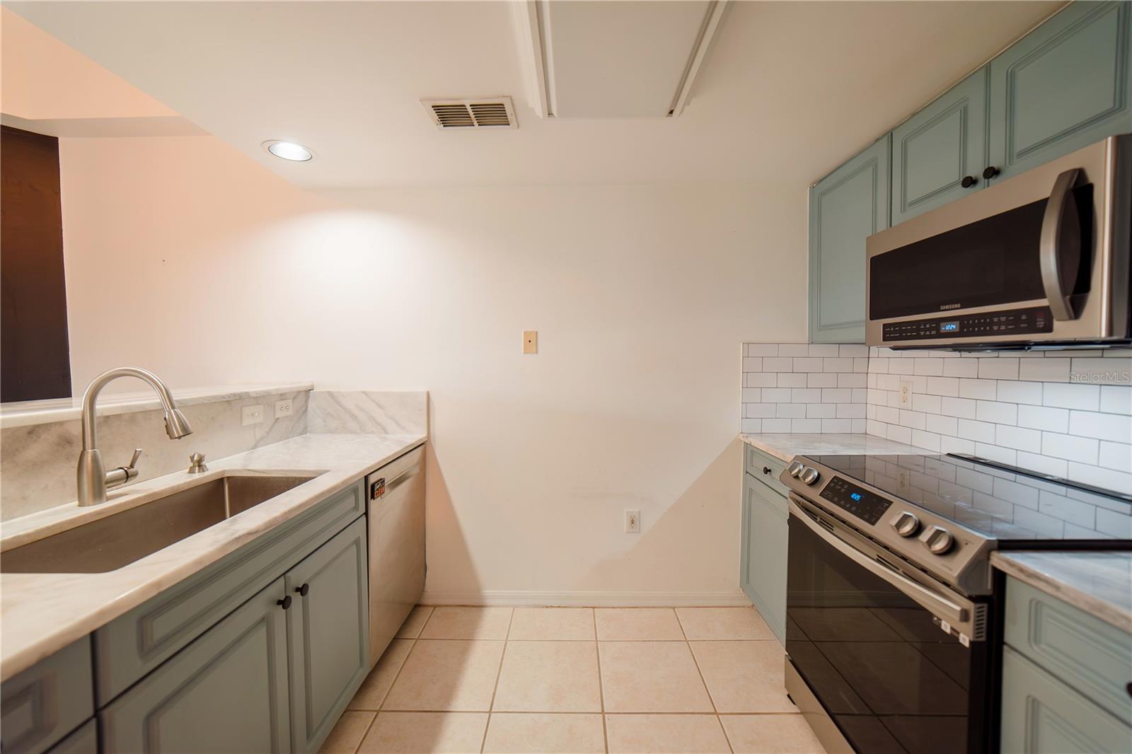 CAPE CORAL COVE CONDO - Residential