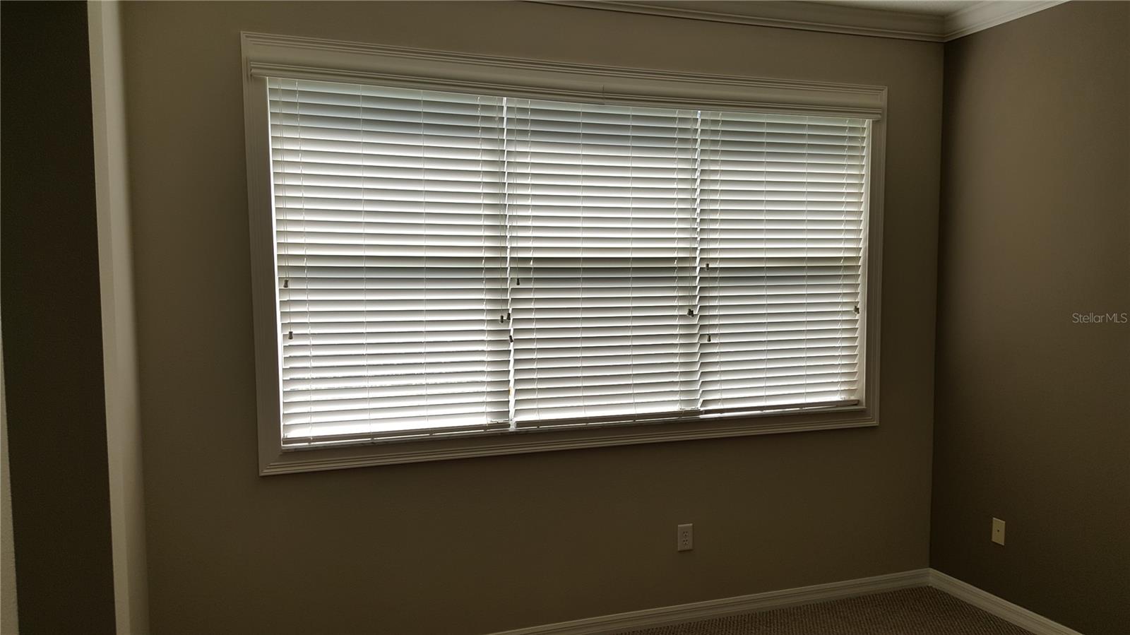 STONECREEK TOWNHOMES - Residential Lease