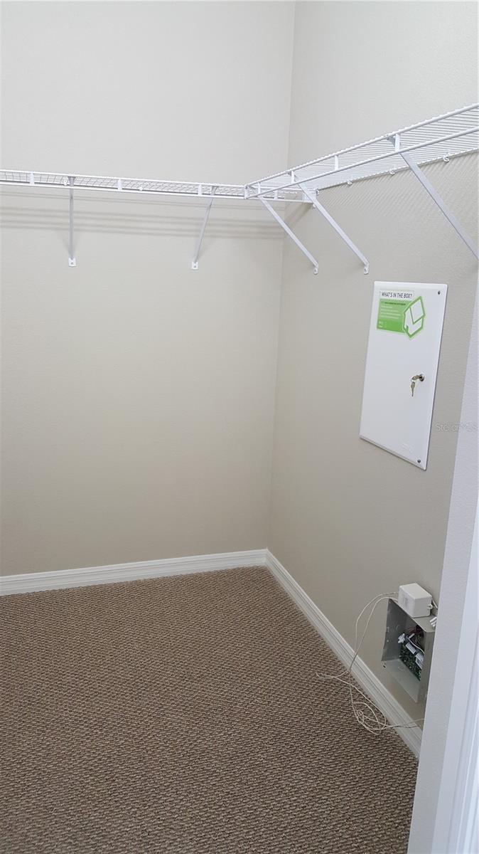 STONECREEK TOWNHOMES - Residential Lease