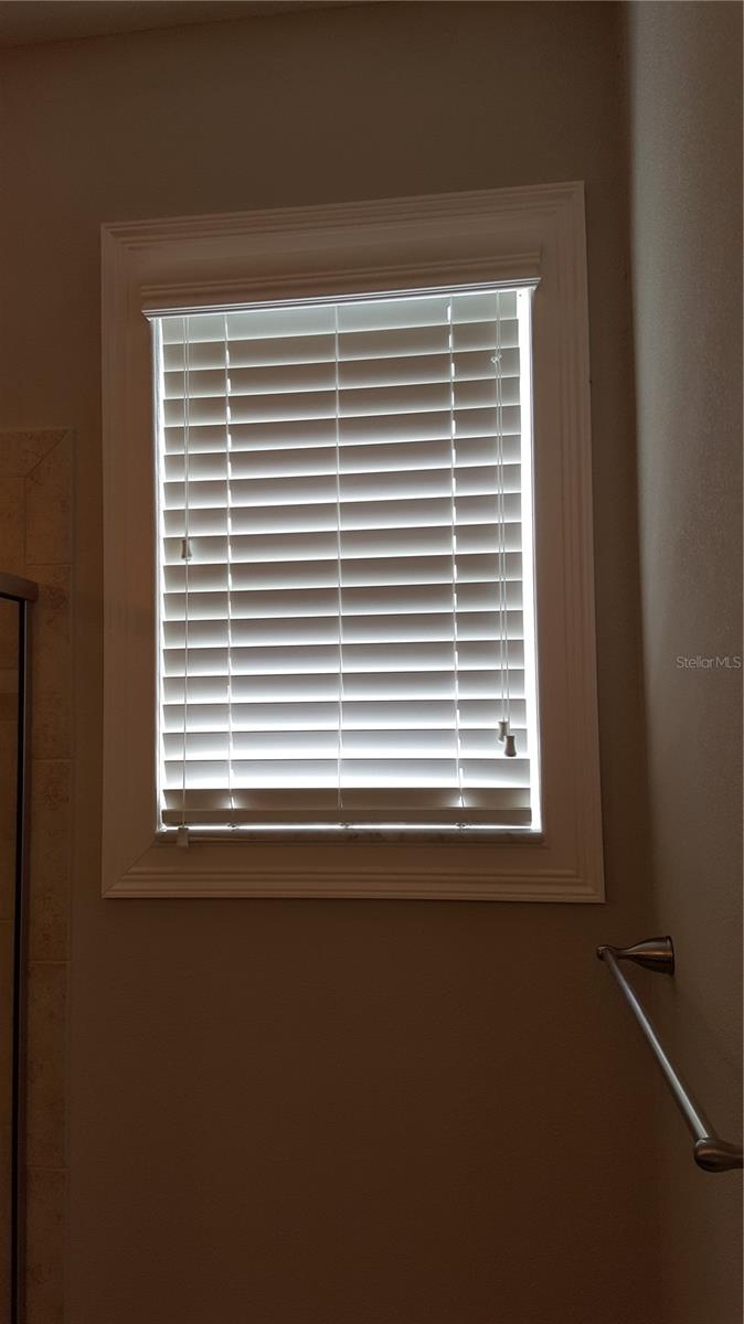 STONECREEK TOWNHOMES - Residential Lease