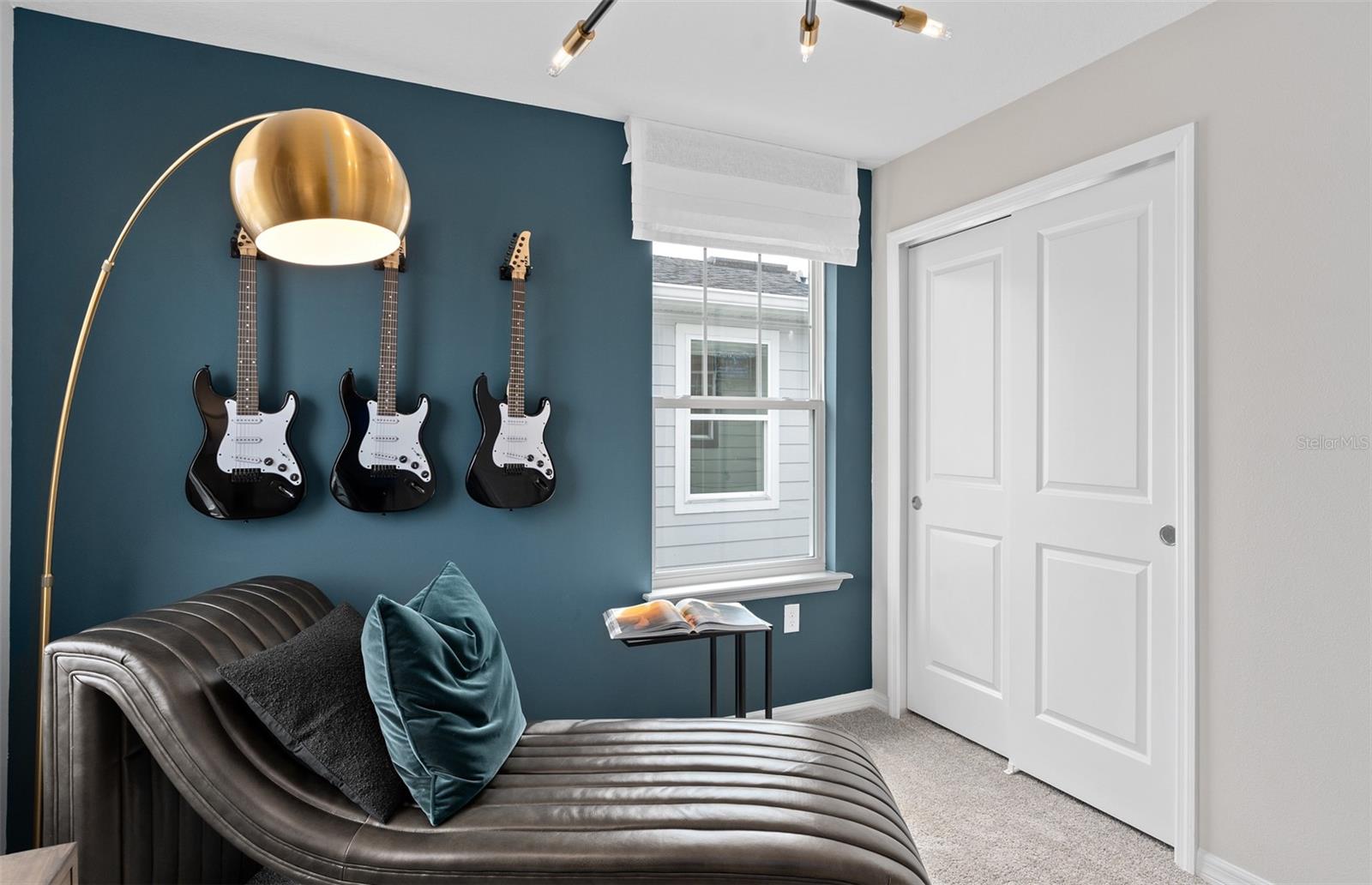 SILVERLEAF OAKS - Residential
