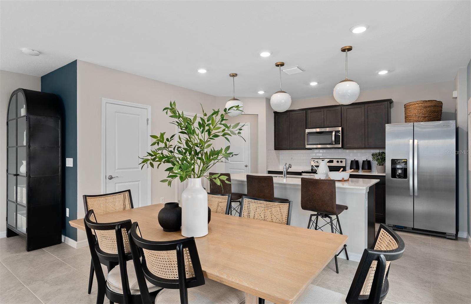 SILVERLEAF OAKS - Residential