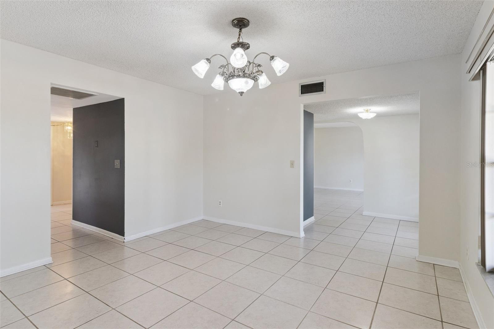 NORTHDALE GOLF CLB SEC D UN 1 - Residential