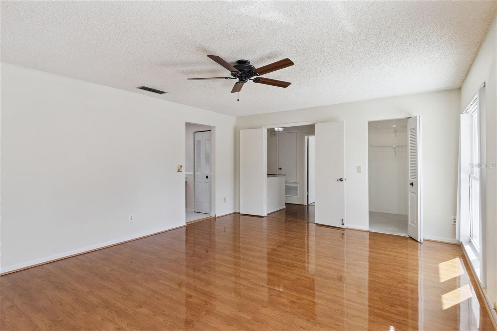 NORTHDALE GOLF CLB SEC D UN 1 - Residential